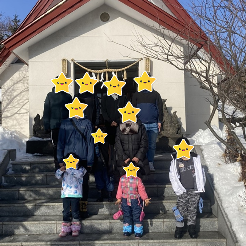 上手稲神社での集合写真